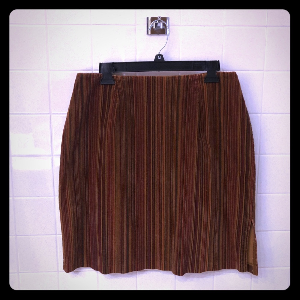 🌺SALE 2/$12 3/$15 Corduroy stretch skirt